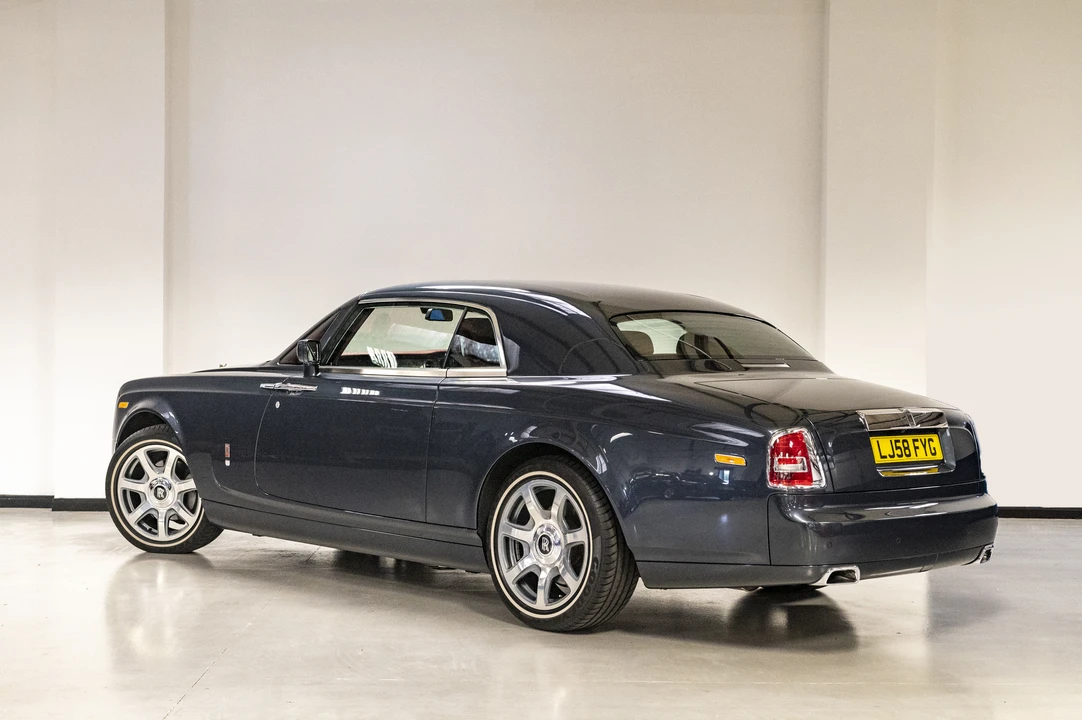 2008 Rolls-Royce Phantom VII - Image 8 of 31