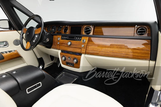 2008 Rolls-Royce Phantom VII - Image 10 of 25