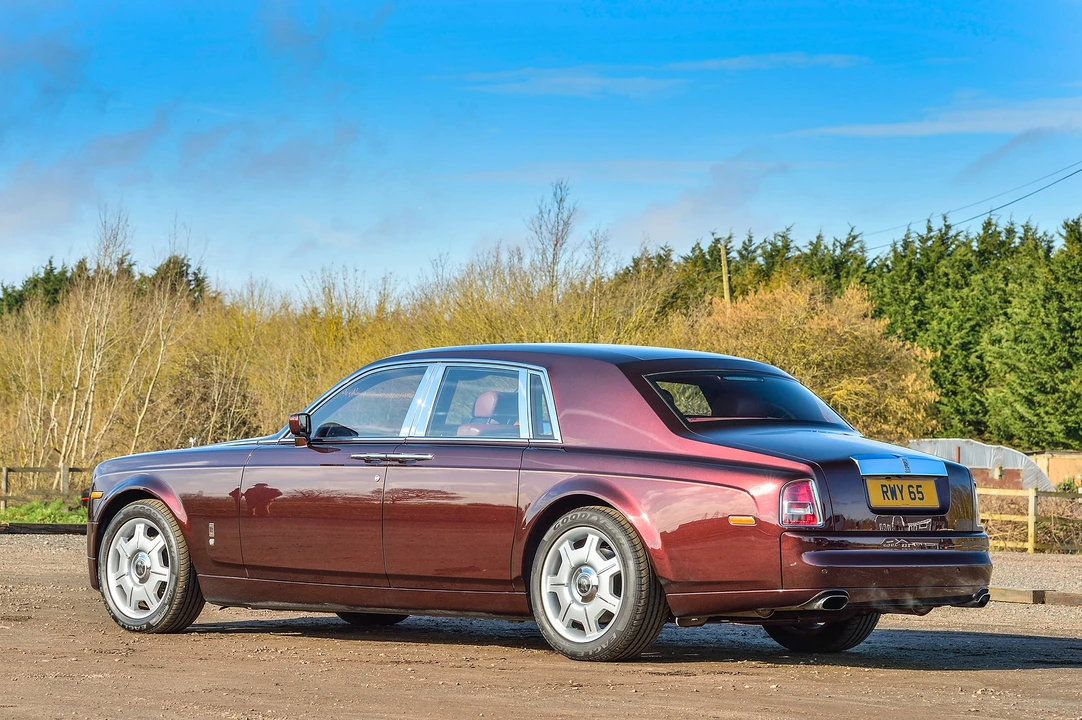 2008 Rolls-Royce Phantom VII - Image 15 of 31