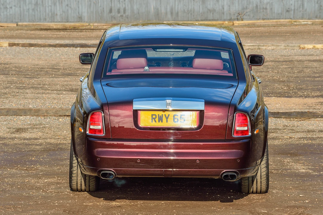 2008 Rolls-Royce Phantom VII - Image 23 of 31