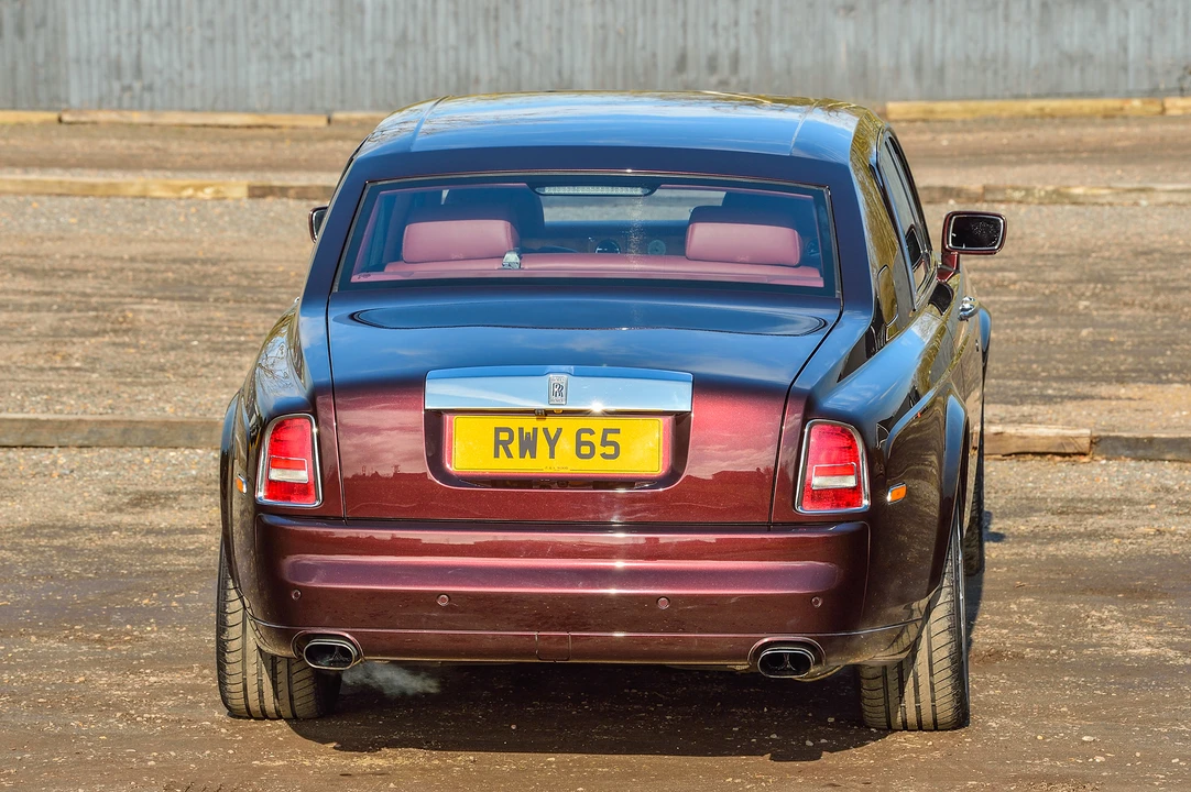 2008 Rolls-Royce Phantom VII - Image 24 of 31