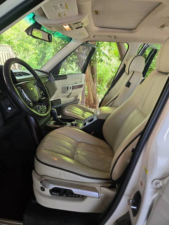 2008 Land Rover Range Rover L322 - Image 9 of 20