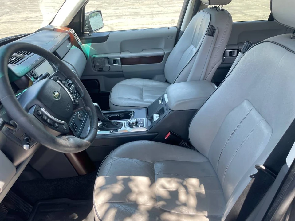 2008 Land Rover Range Rover L322 - Image 9 of 17