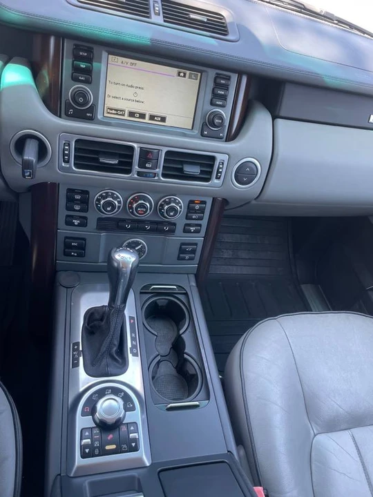 2008 Land Rover Range Rover L322 - Image 2 of 17