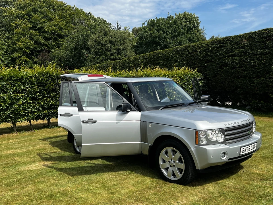 2008 Land Rover Range Rover L322 - Image 12 of 31