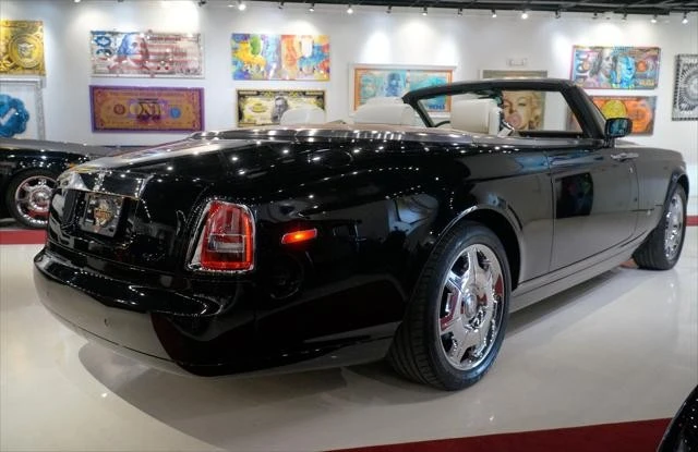 2008 Rolls-Royce Phantom VII - Image 7 of 31