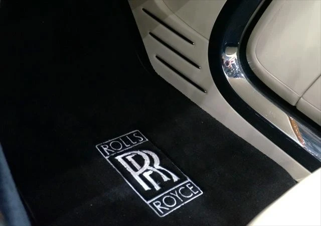 2008 Rolls-Royce Phantom VII - Image 31 of 31