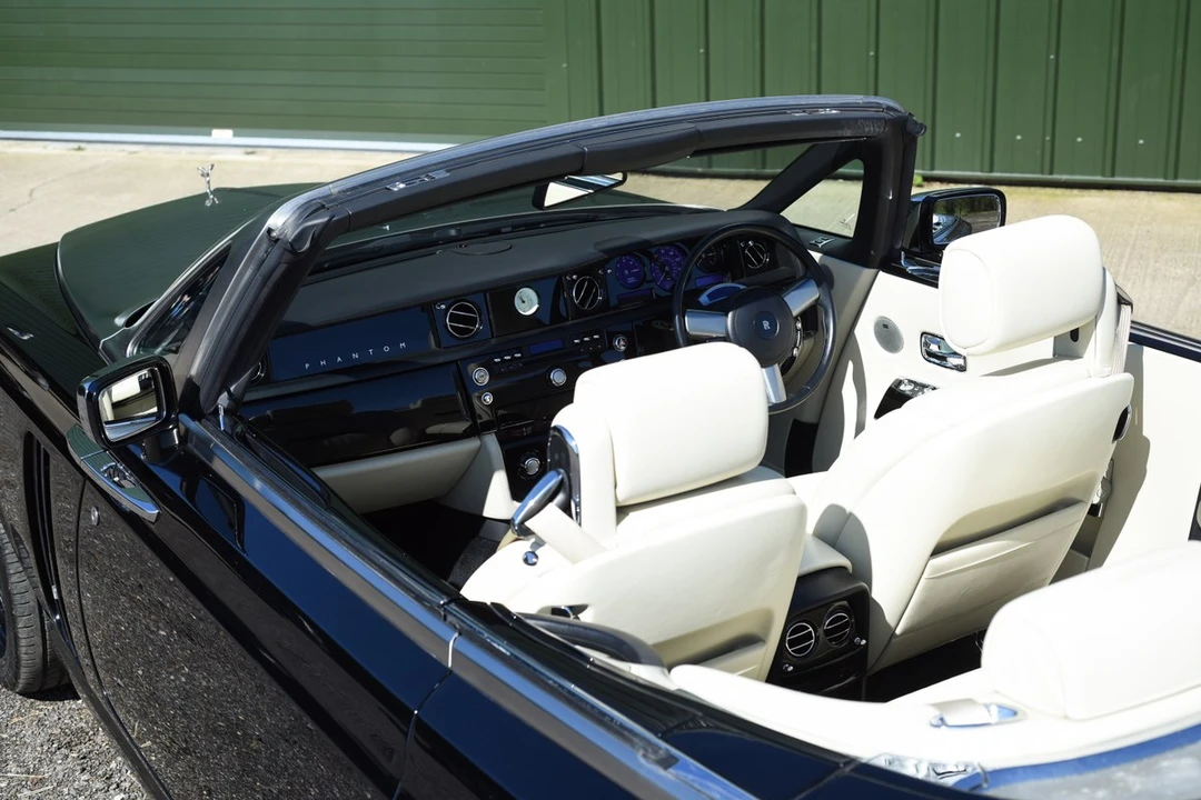 2007 Rolls-Royce Phantom VII - Image 29 of 30