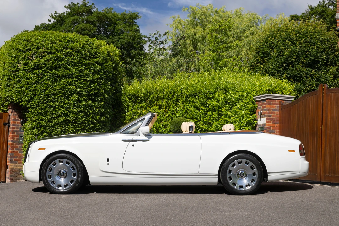 2008 Rolls-Royce Phantom VII - Image 17 of 31