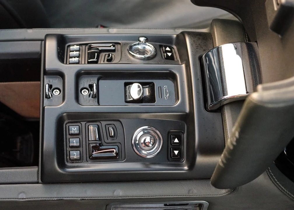 2008 Rolls-Royce Phantom VII - Image 18 of 30