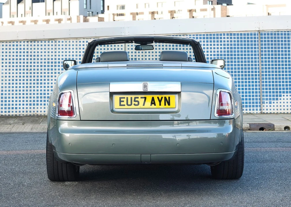 2008 Rolls-Royce Phantom VII - Image 8 of 30