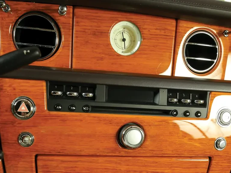 2008 Rolls-Royce Phantom VII - Image 15 of 31