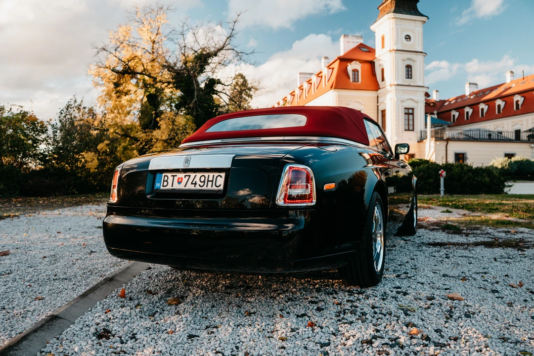 2007 Rolls-Royce Phantom VII - Image 8 of 31
