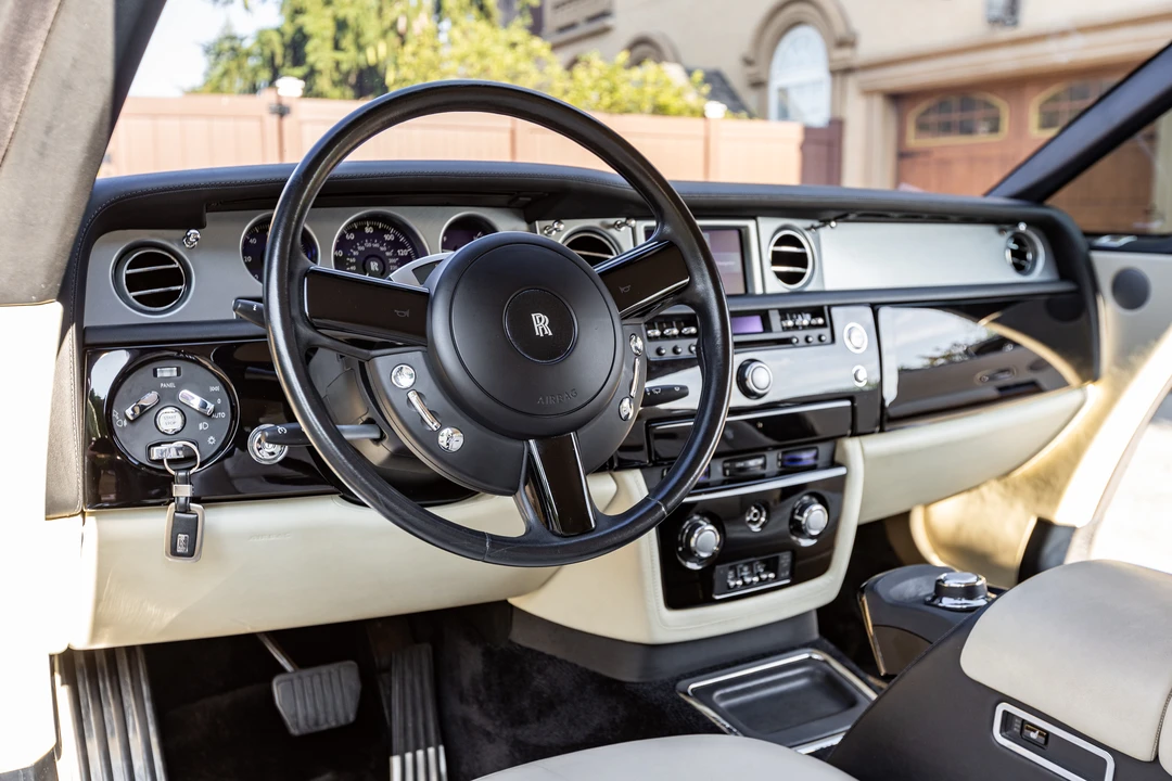 2008 Rolls-Royce Phantom VII - Image 6 of 10