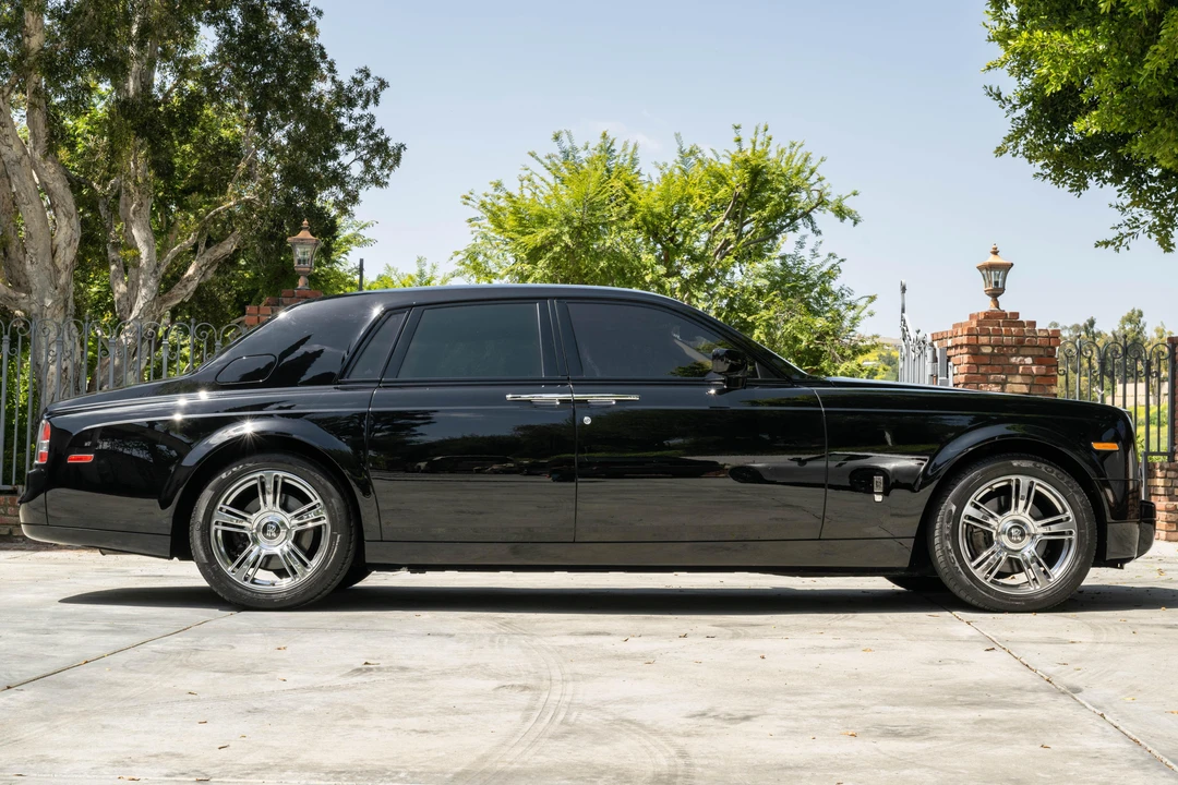 2008 Rolls-Royce Phantom VII - Image 3 of 31