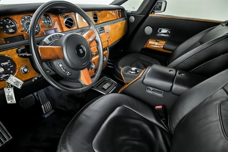 2008 Rolls-Royce Phantom VII - Image 20 of 31