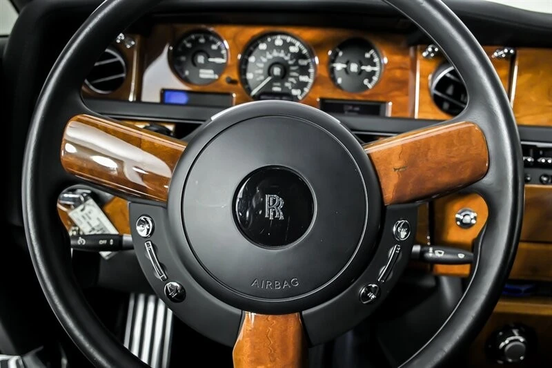 2008 Rolls-Royce Phantom VII - Image 26 of 31