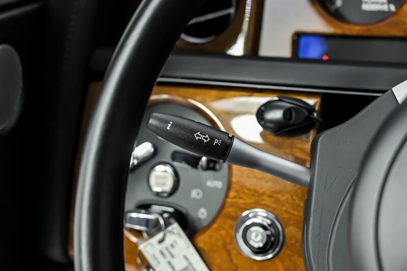 2008 Rolls-Royce Phantom VII - Image 27 of 31