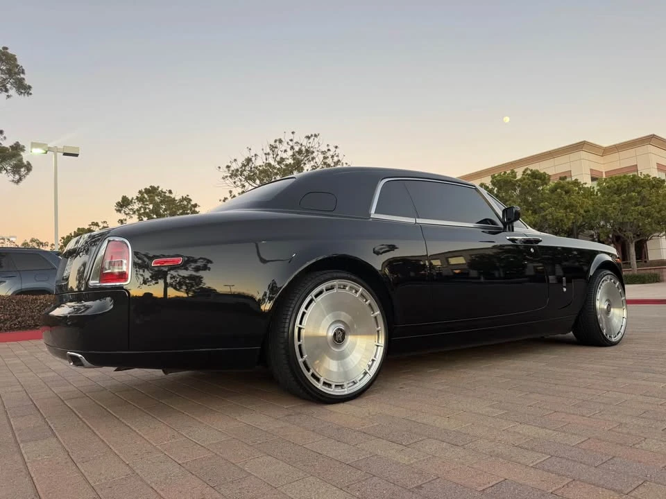 2008 Rolls-Royce Phantom VII - Image 10 of 15