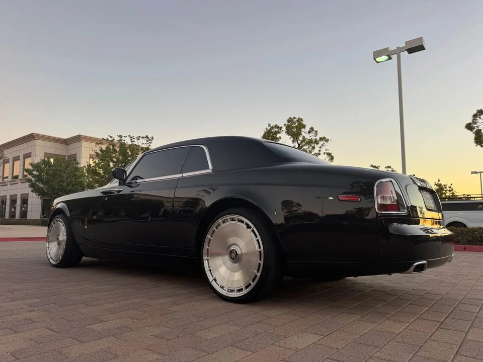 2008 Rolls-Royce Phantom VII - Image 11 of 15