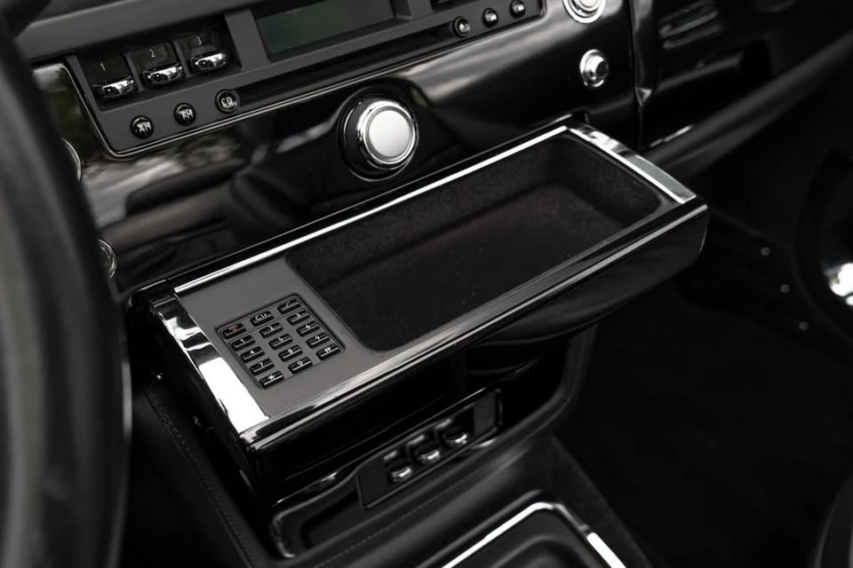 2008 Rolls-Royce Phantom VII - Image 16 of 20