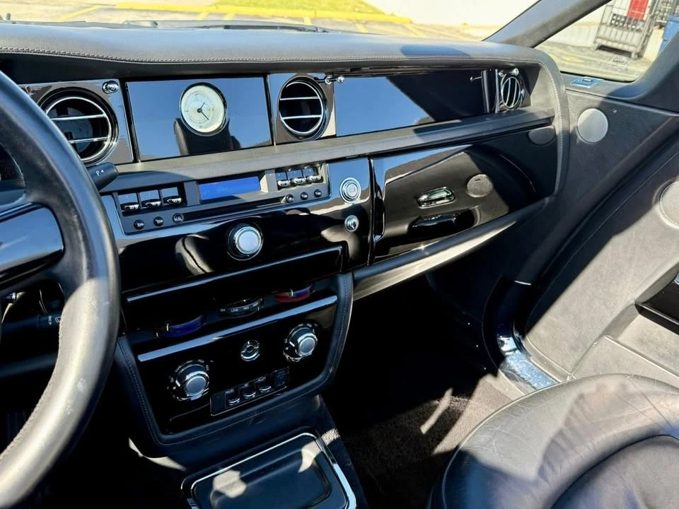 2008 Rolls-Royce Phantom VII - Image 7 of 16
