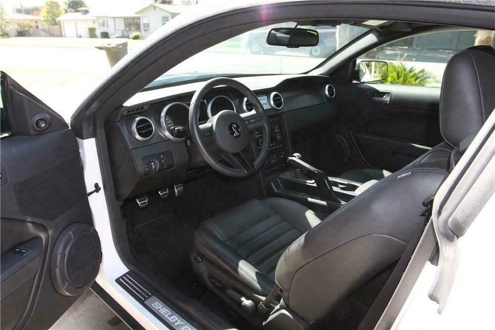 2008 Shelby GT500 - Image 4 of 5