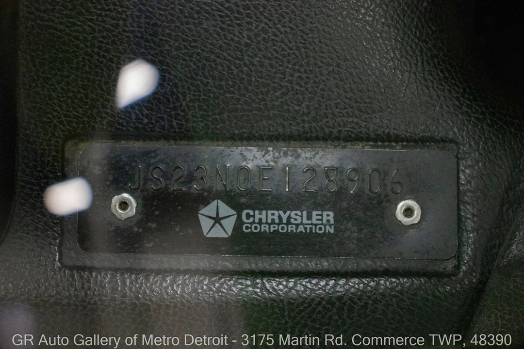 2008 Dodge Challenger 3rd Gen - Image 17 of 31