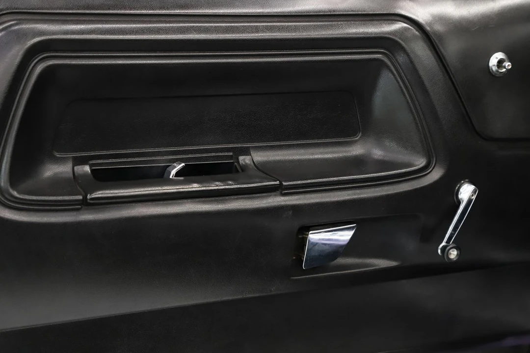 2008 Dodge Challenger 3rd Gen - Image 9 of 31