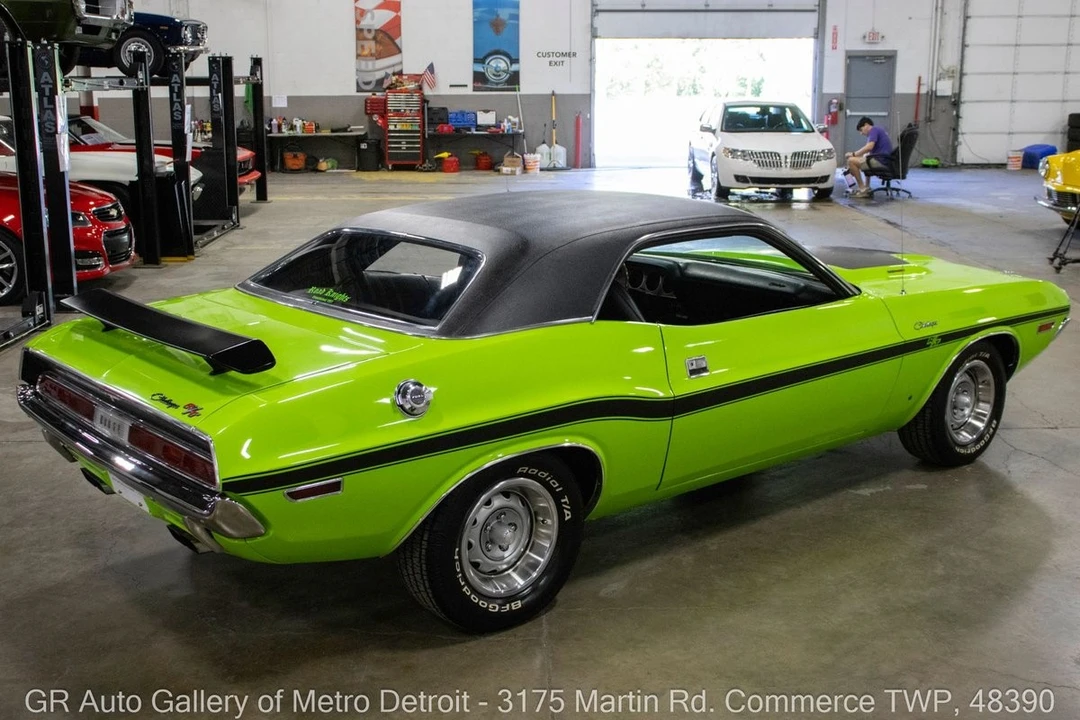 2008 Dodge Challenger 3rd Gen - Image 7 of 31