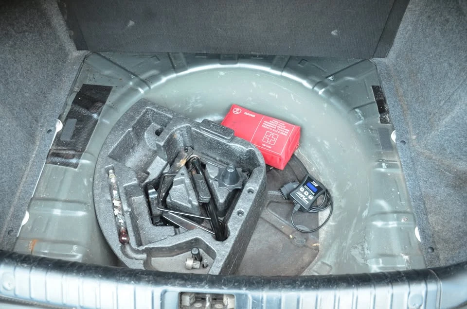 2008 Saab 9-3 2nd Gen - Image 18 of 20