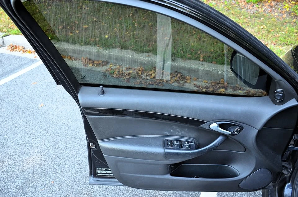 2008 Saab 9-3 2nd Gen - Image 10 of 20
