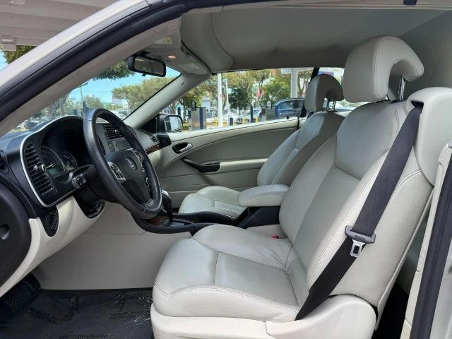 2008 Saab - Image 11 of 18