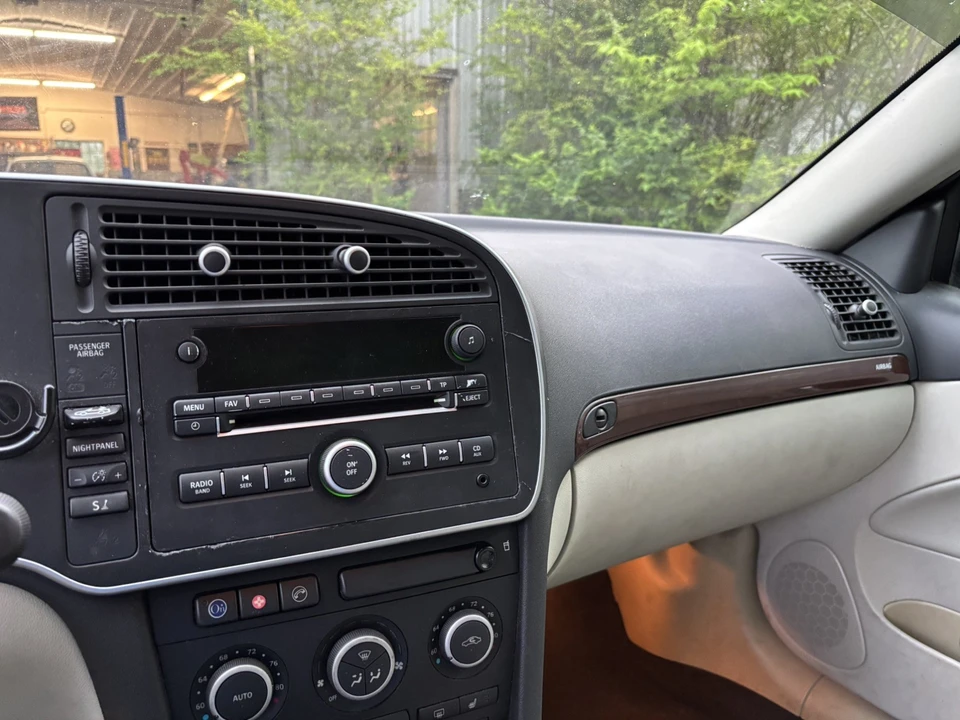 2008 Saab 9-3 2nd Gen - Image 12 of 25