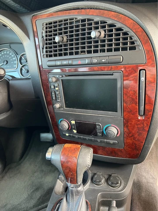 2008 Saab - Image 17 of 20