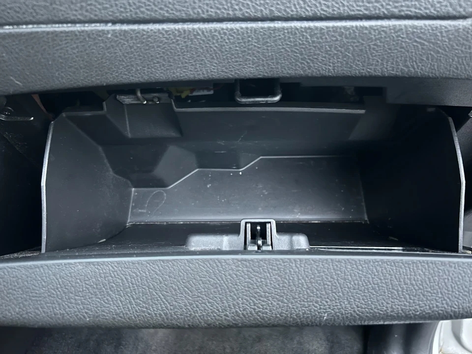 2008 Saab - Image 20 of 21