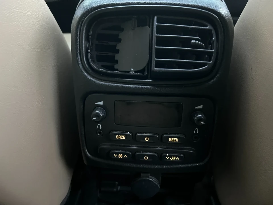 2008 Saab - Image 21 of 21