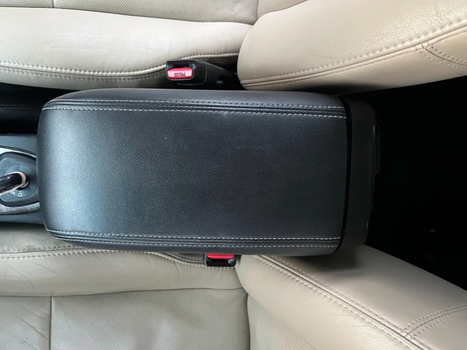 2008 Saab - Image 17 of 21