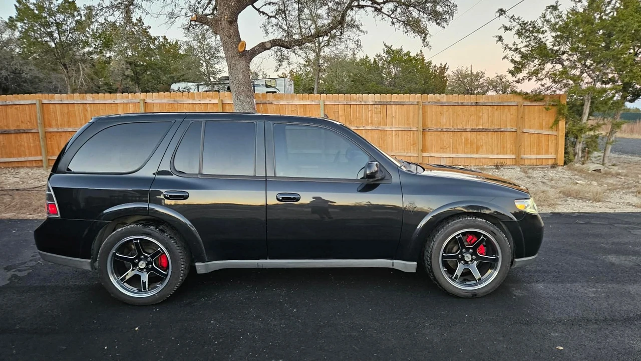 2008 Saab - Image 9 of 17