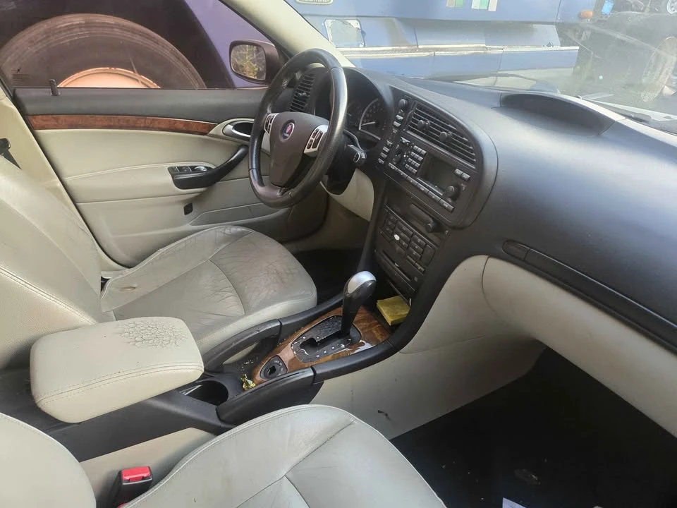 2008 Saab 9-3 2nd Gen - Image 7 of 8