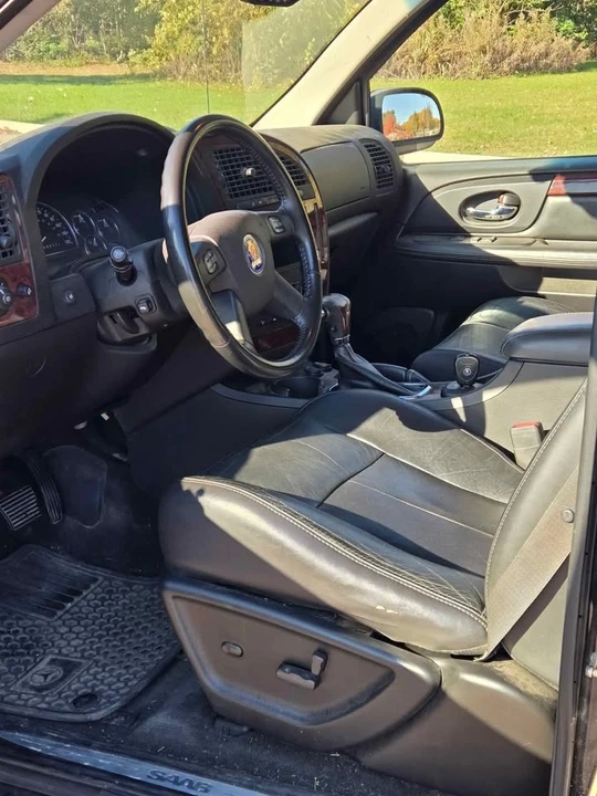 2008 Saab - Image 3 of 4