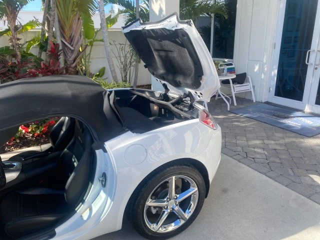 2008 Saturn Sky Red Line - Image 14 of 21
