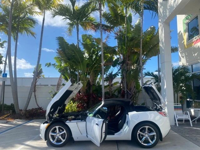 2008 Saturn Sky Red Line - Image 9 of 21
