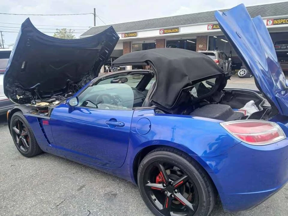 2008 Saturn Sky Red Line - Image 5 of 5