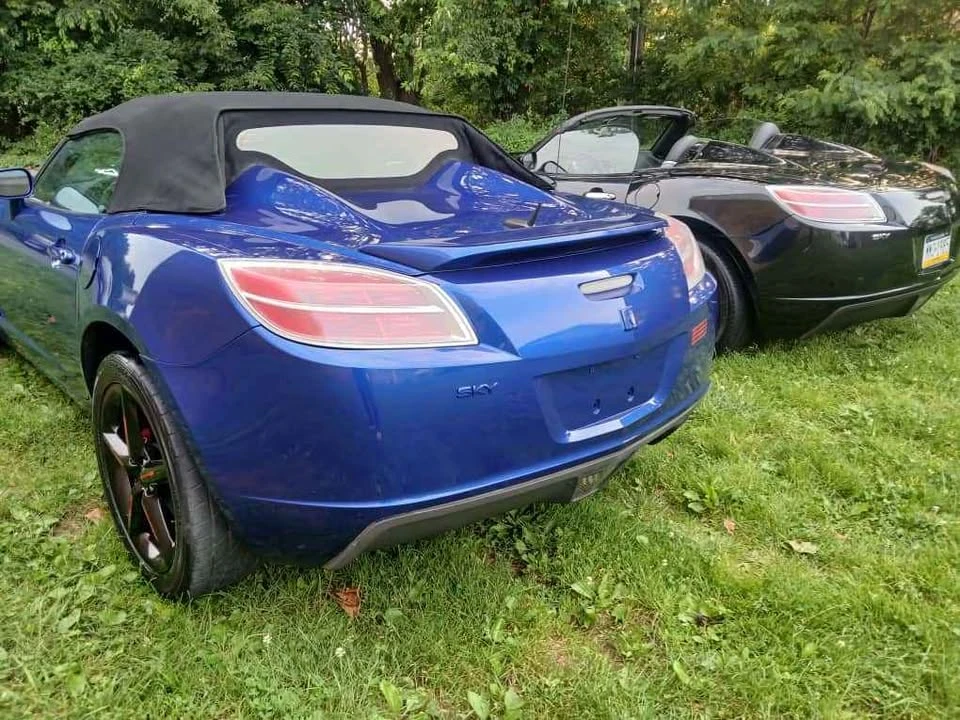 2008 Saturn Sky Red Line - Image 3 of 5