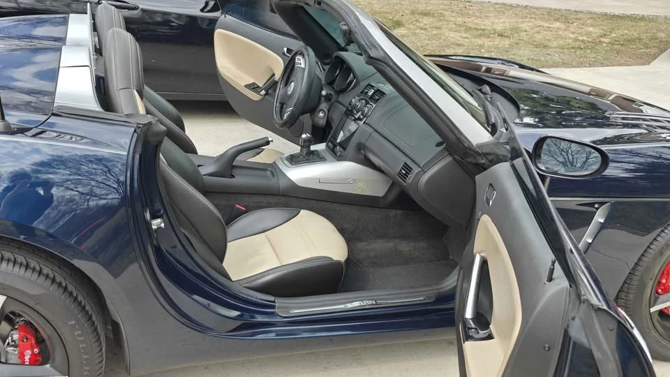 2008 Saturn Sky Red Line - Image 15 of 17