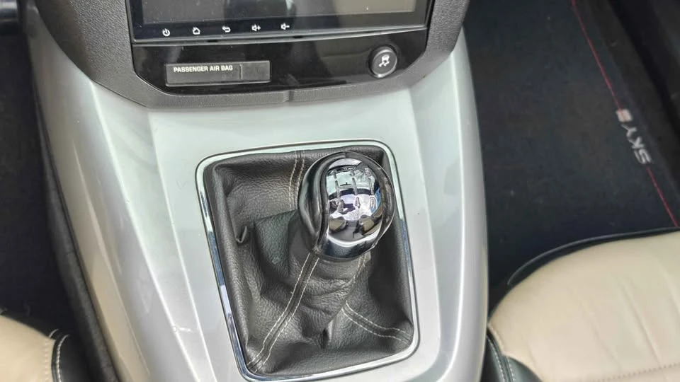 2008 Saturn Sky Red Line - Image 12 of 17