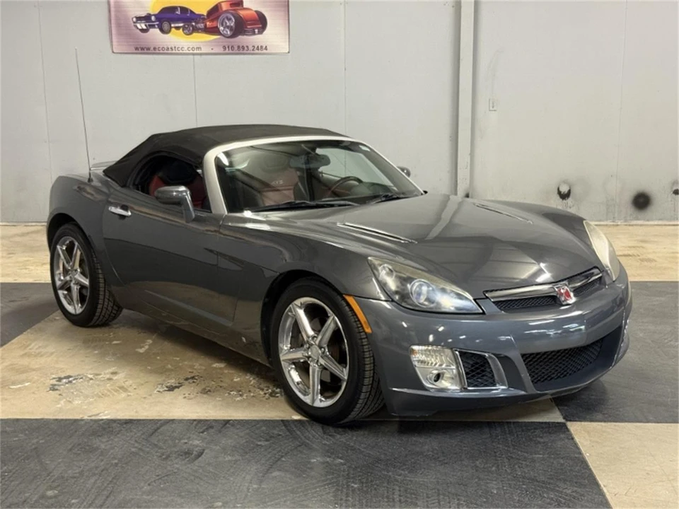 2008 Saturn Sky - Image 29 of 31