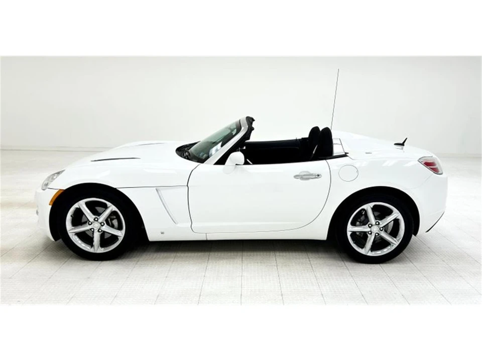2008 Saturn Sky - Image 4 of 31
