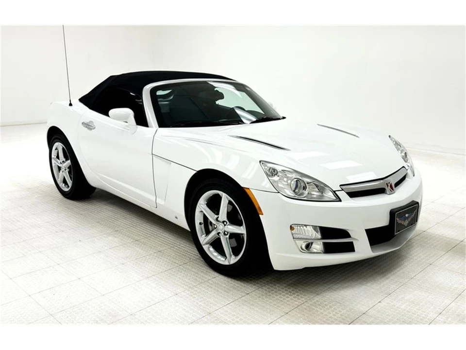 2008 Saturn Sky - Image 10 of 31